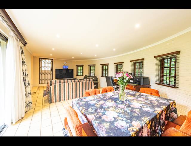 4 BEDROOM FREEHOLD TO LET IN WESTVILLE